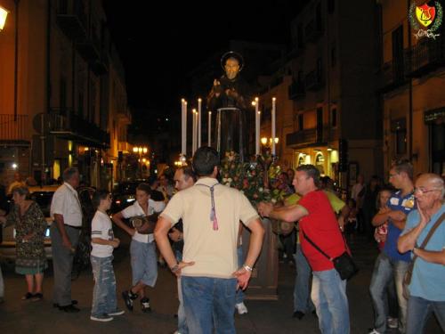 pio201027